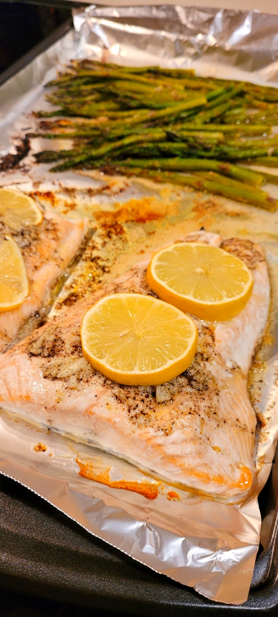 Sheet Pan Lemon Garlic Salmon with Asparagus