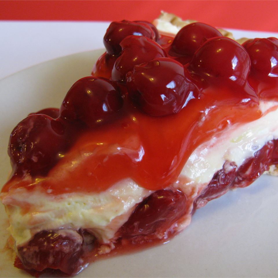 Fluffy Lemon Fruit Pie