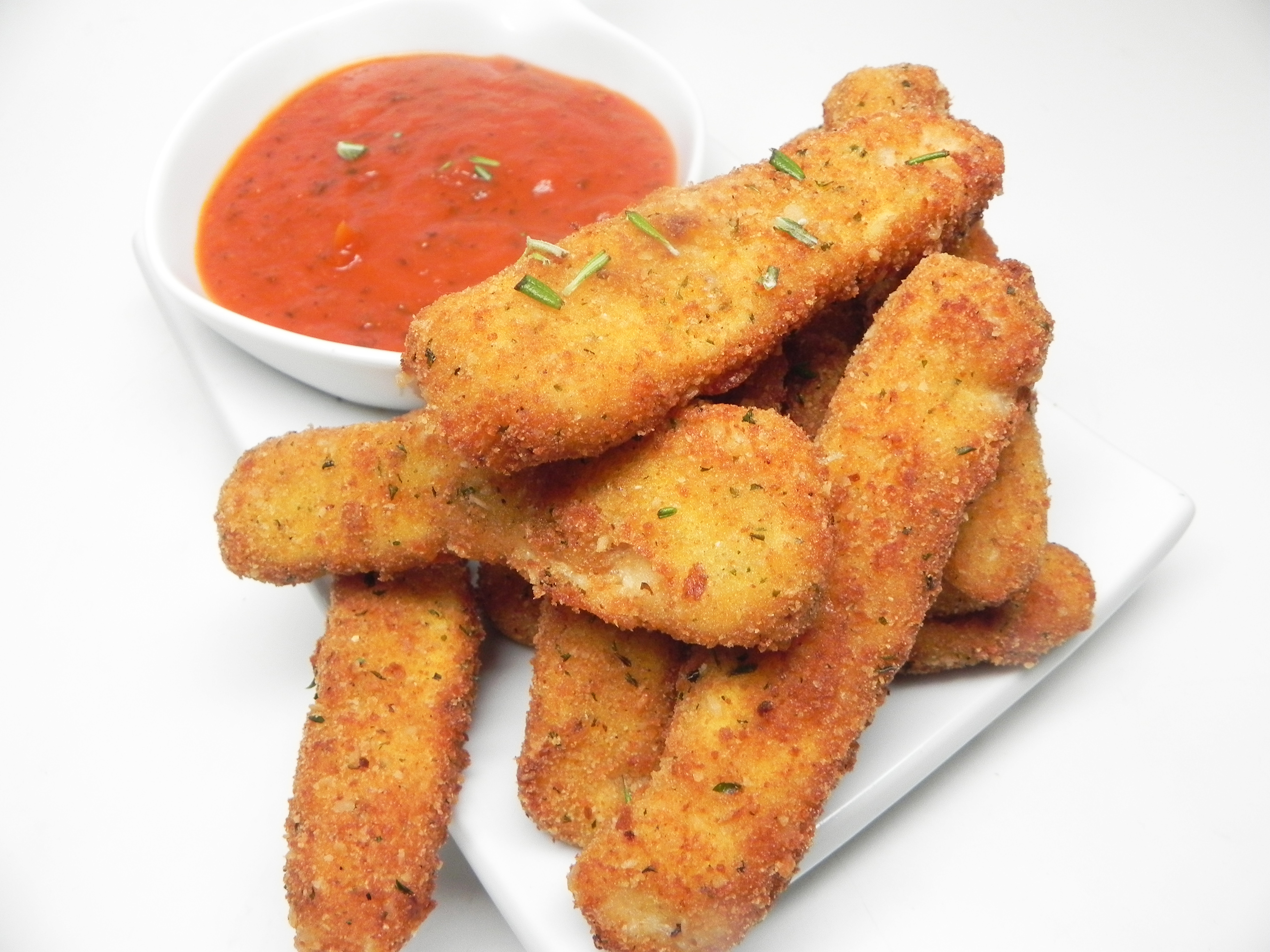 French Onion Dip Mozzarella Sticks