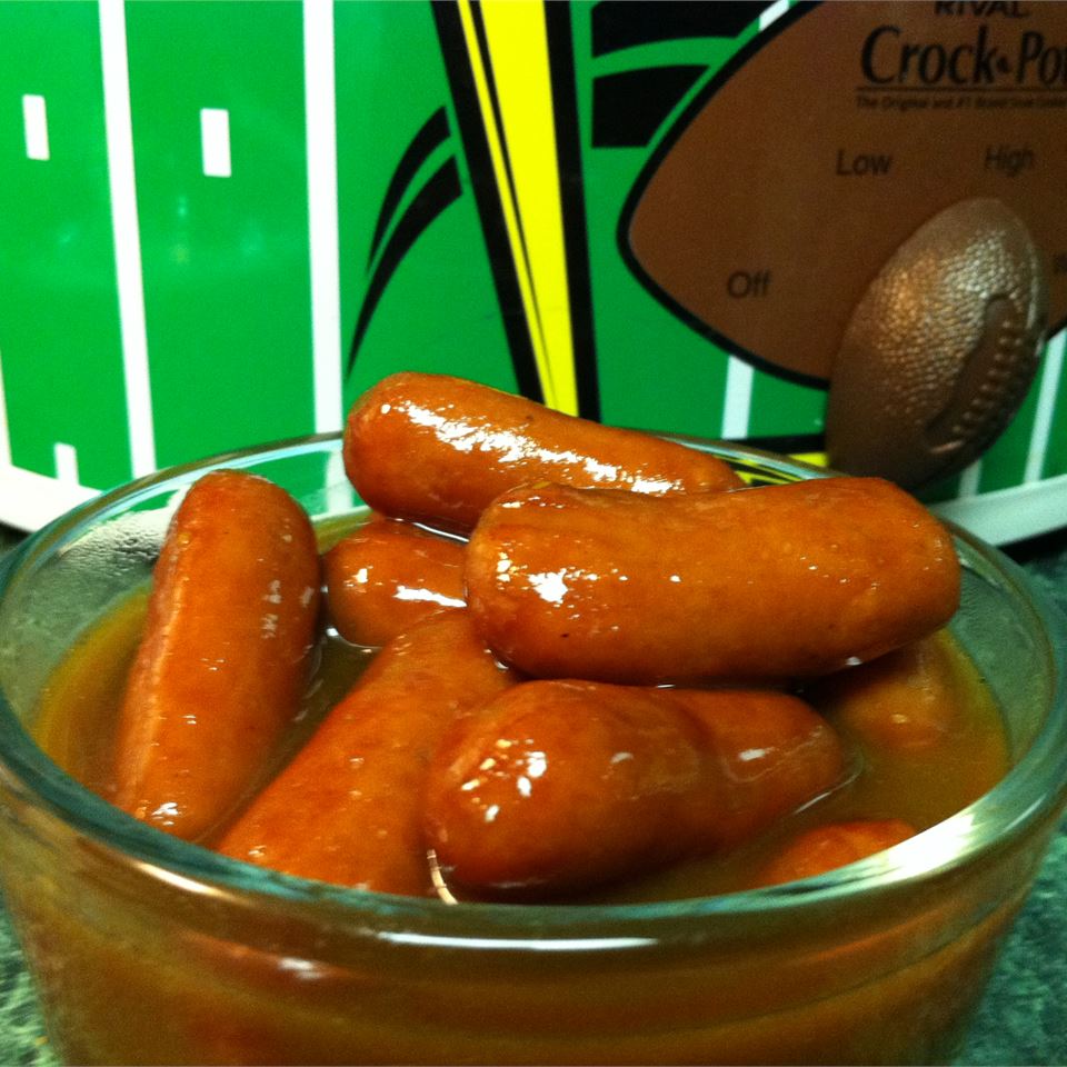 Slow Cooker Wieners in Wiener BBQ Sauce