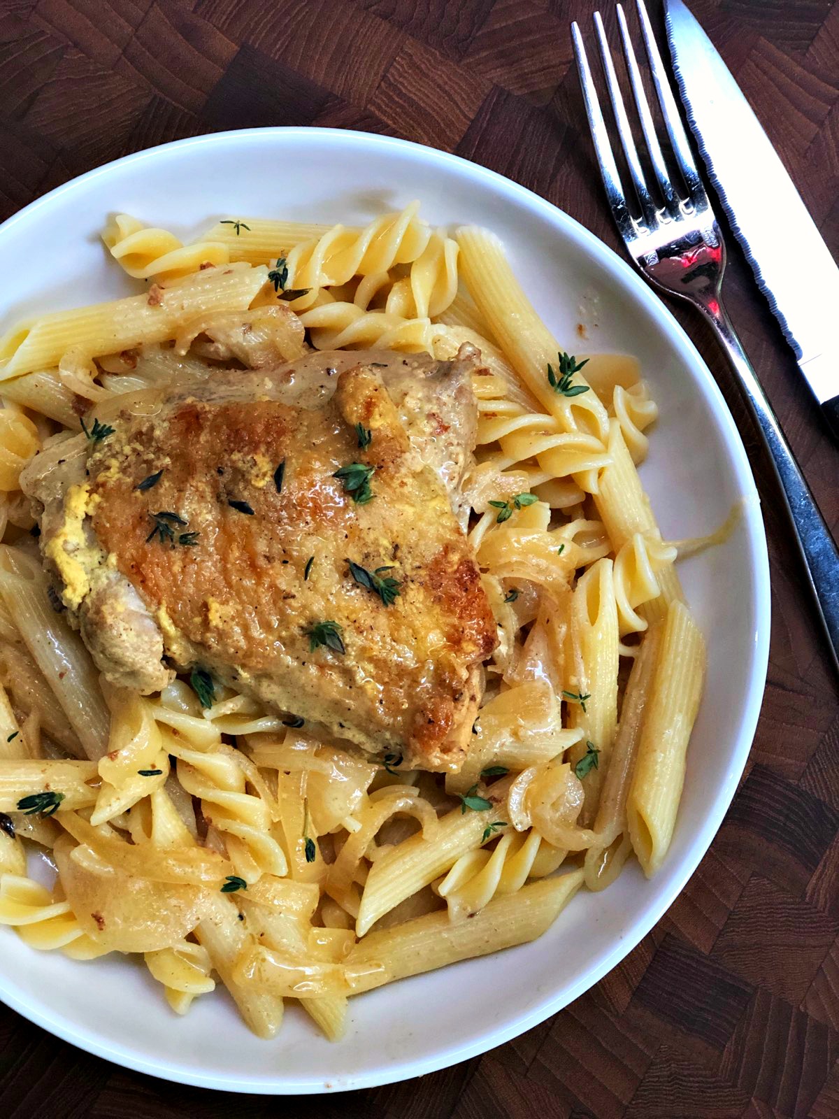 Poulet a la Moutarde (Chicken in Dijon Mustard Sauce)