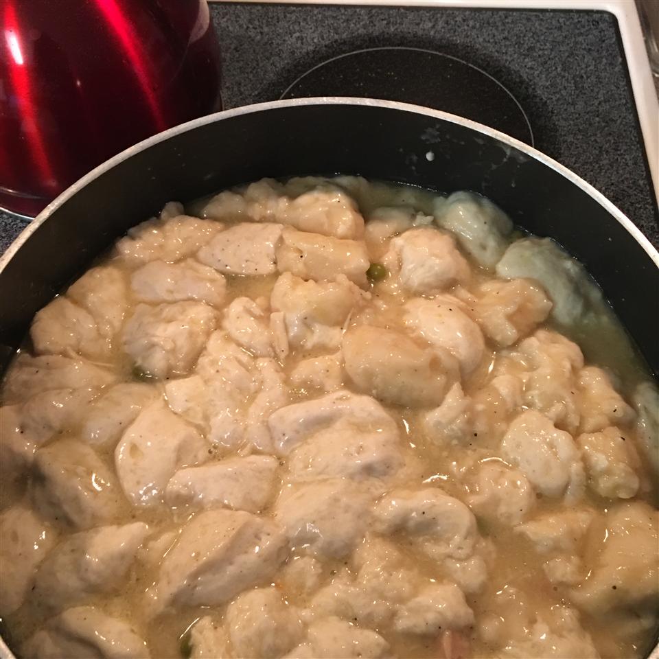 Super Easy Chicken and Dumplings