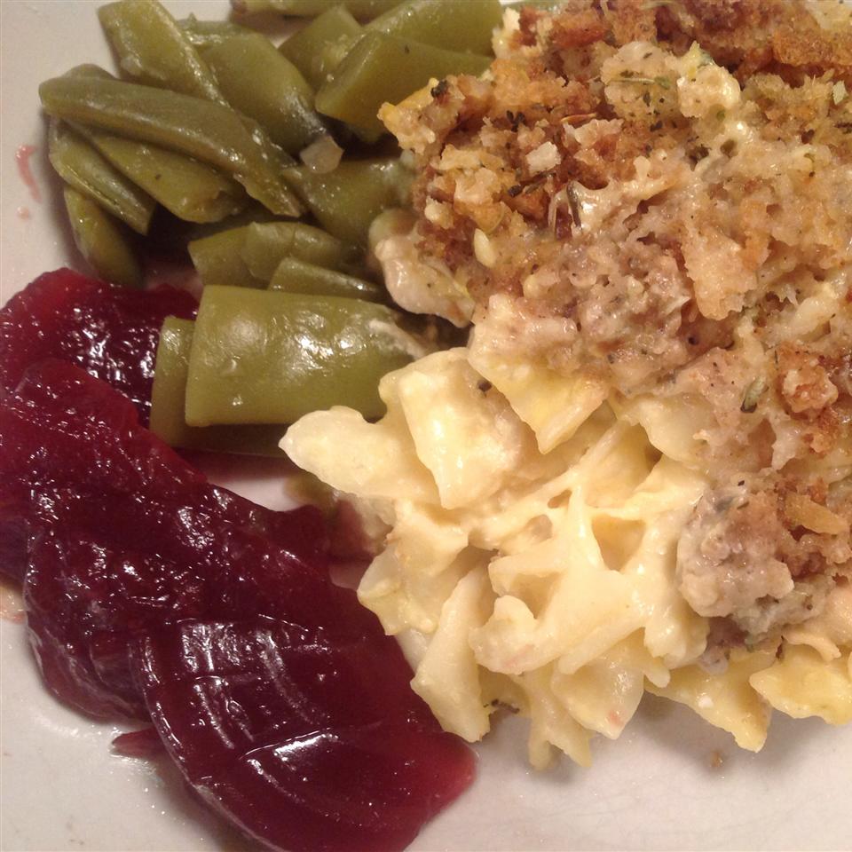 Quick and Easy Chicken and Stuffing Casserole