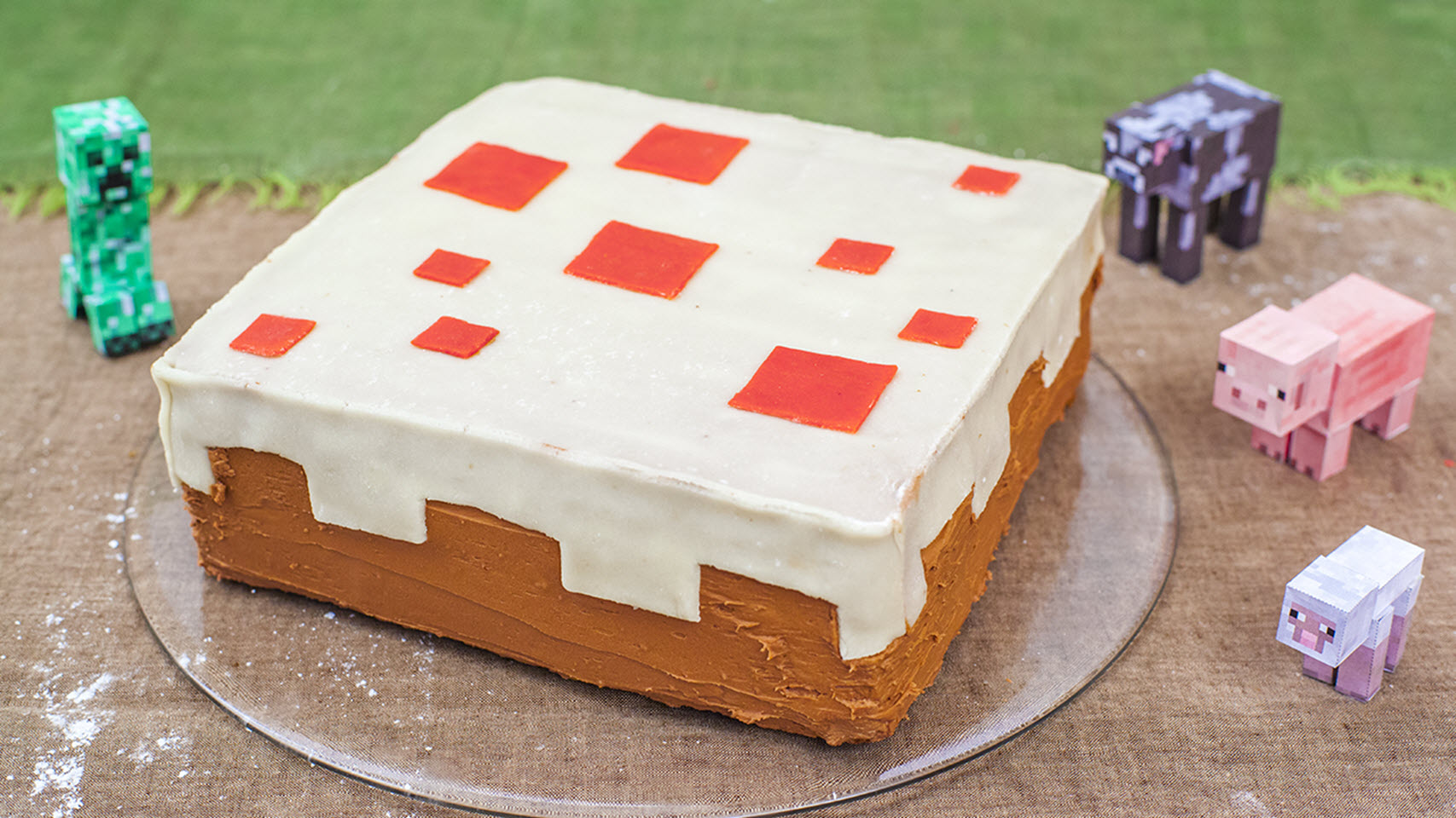 Minecraft Cake