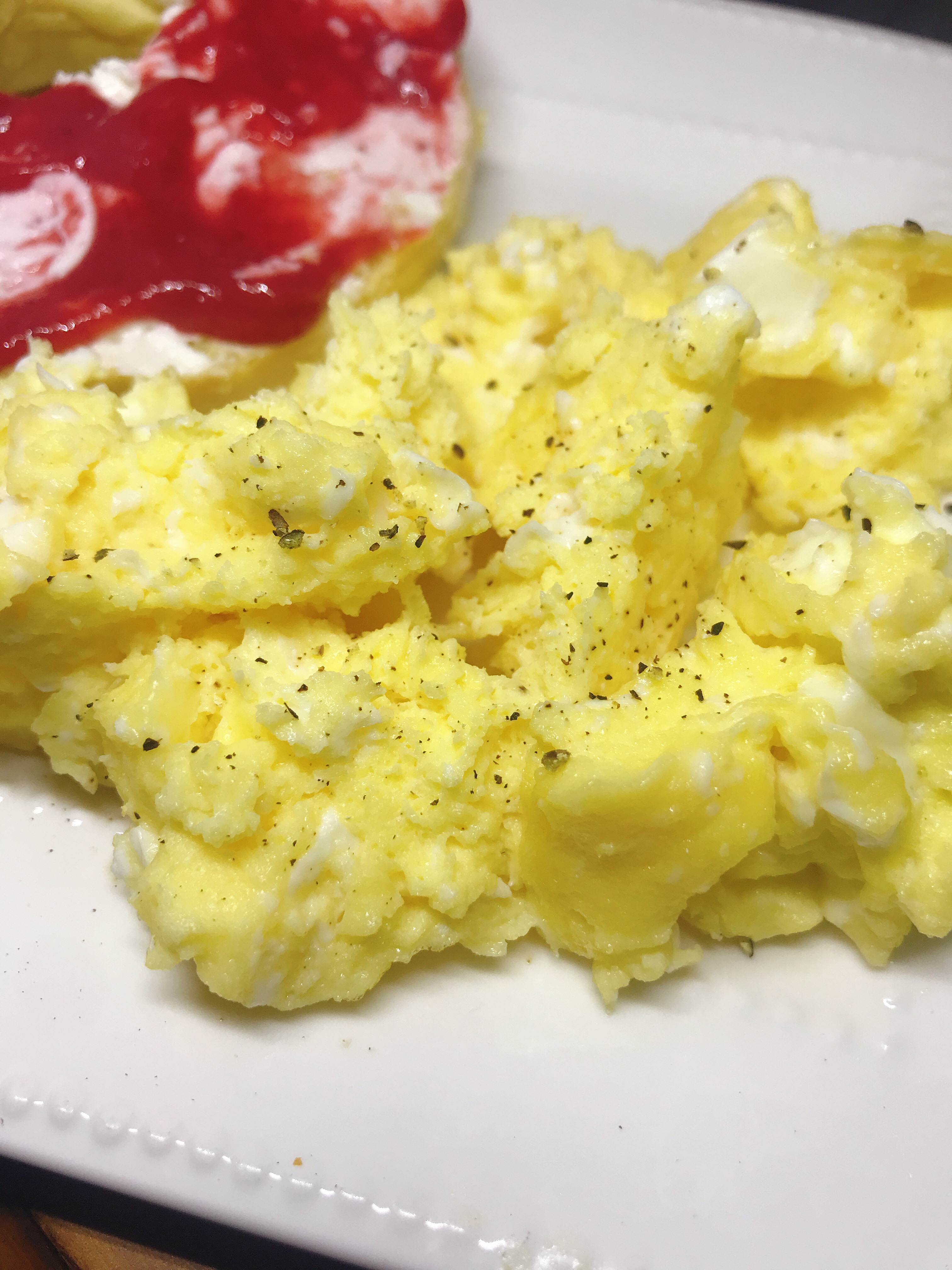 Microwave Scrambled Eggs
